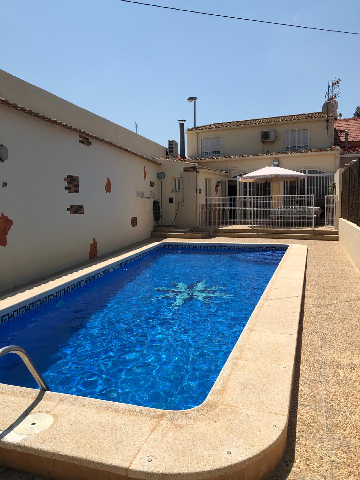 Piscina privada de La Casica Vieja